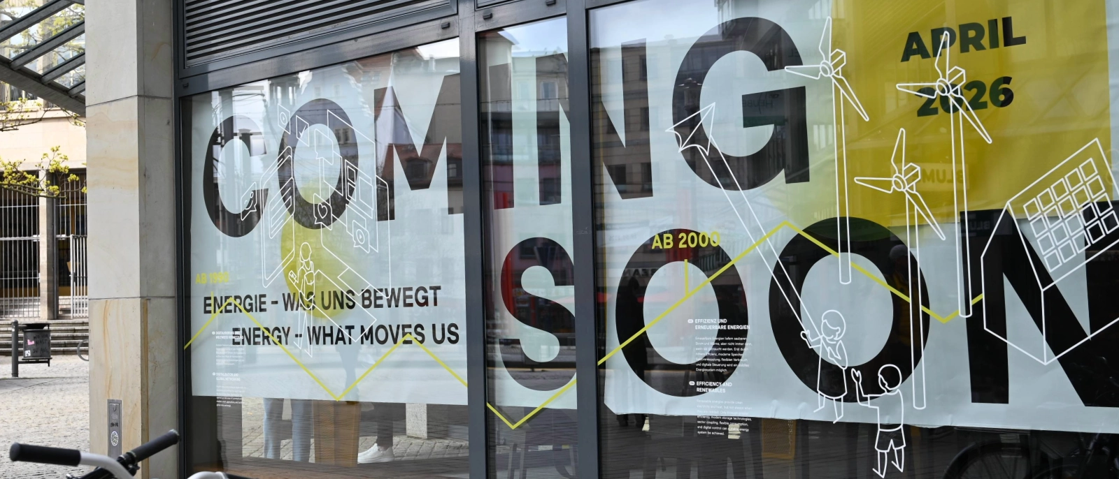 Coming Soon - Die Fassade des EnergieLabors in der Löbderstraße 6 in Jena