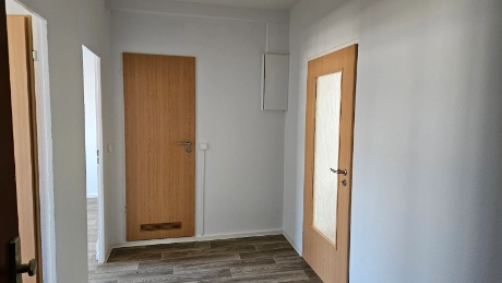 Lichtdurchflutete 3 Raumwohnung mit Küche am Rande von Blankenhain
