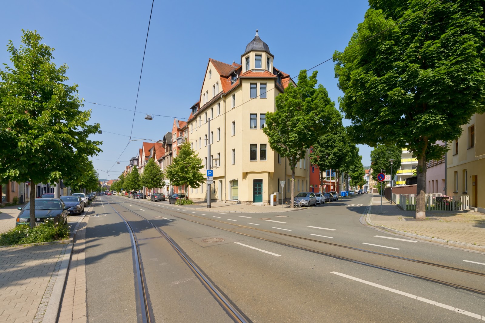 jenawohnen_import_2021-04-23_5054-Strassenbild.jpg